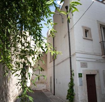 Gioia del Colle Apartment | Dimora del Castellano CASA SATURNO
