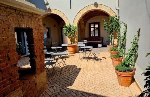Cabras House | Dimora Ferraris