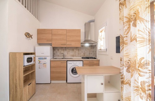 Stintino Apartment | Dimora Ibiscus 50m From Beach, Stintino, Italy
