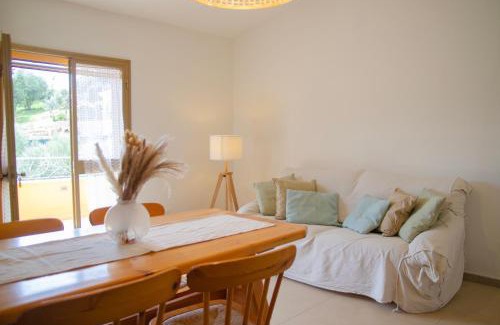 Torpe Apartment | Dimora in Stile Mediterraneo - 5min Spiaggia Budoni