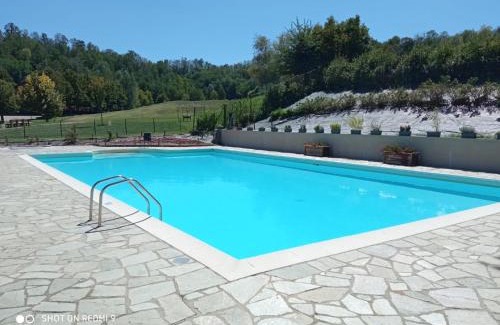Asti Apartment | Dimore Granaio Nr 5 con Piscina