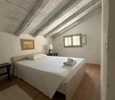 Doukades House | Dimoulitsa Villas Complex
