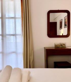 Agios Prokopios Apartment | Dina Naxos Studios