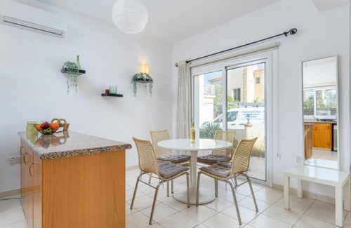 Pernera Villa | Dina's 2-BR Villa in Protaras