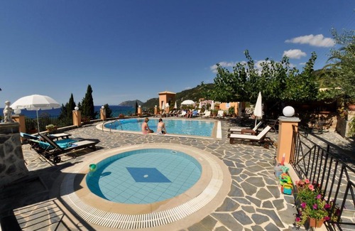 Agios Gordios Resort | Dina's Paradise