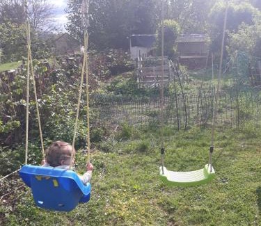 Awagne House | DINANT La Bergeronnette avec la chaleur du feu de bois et le jardin