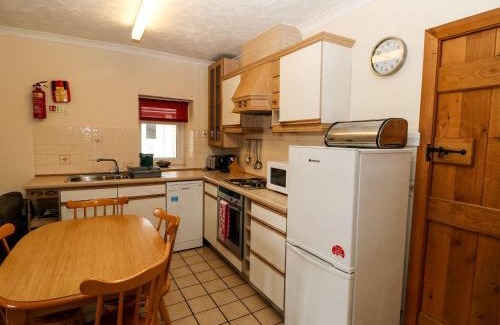 Rhyd-y-clafdy House | Dinas