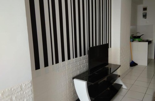 Gunung Putri Hotel | Dinda Apartment Gunung Putri Square