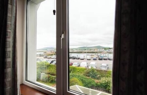 Dingle House | Dingle Harbour Hideaway