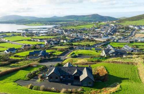 Dingle House | Dingle Panorama - 5 Star Luxury