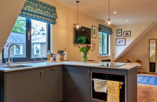 Hele Apartment | Dingles Farm Annexe