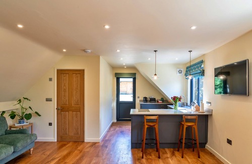 Hele Apartment | Dingles Farm Annexe
