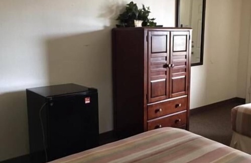 Dunnellon Hotel | Dinner Bell Motel