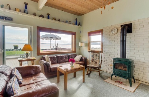 Clinton House | Dinnsen's Den