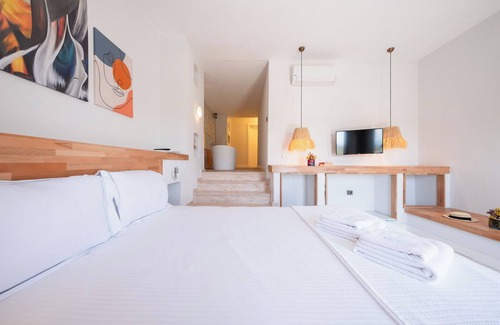 Bozcaada Hotel | DIONE BOZCAADA