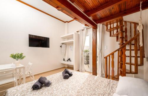 Selianitika Apartment | Dionysia Sea Side By Greece Apartments