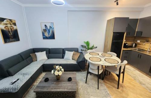 Mbrostar-Urë Apartment | Dior Apartment