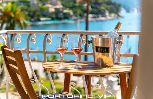 Santa Margherita Ligure Apartment | Dipinto di blù by PortofinoVip