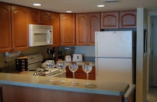 Crescent Beach Condo | Dir Ocean Beach 2BR/2BA Condo-