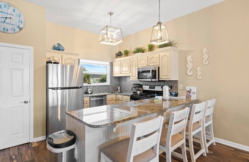 West Panama City Beach House | Direct Beachfront Fun, West End, Free Activities, Free Round Golf Daily Incl