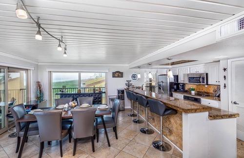 South Padre Island Condo | Direct Beachfront Modern Spacious Corner Unit w/Stunning Ocean Views Sleeps 10