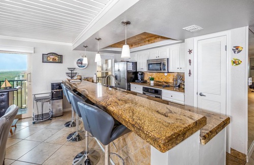 South Padre Island Condo | Direct Beachfront Modern Spacious Corner Unit w/Stunning Ocean Views Sleeps 10