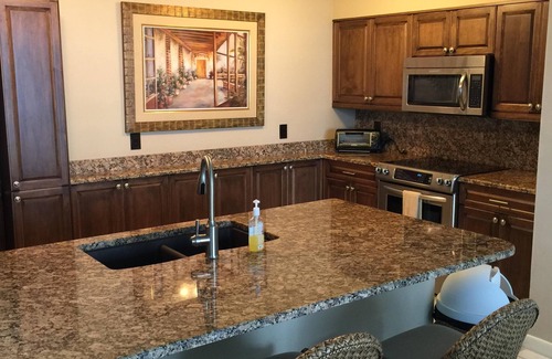 Marco Island Condo | Direct Beachfront 3 bedroom 3 bath - Sleeps 7