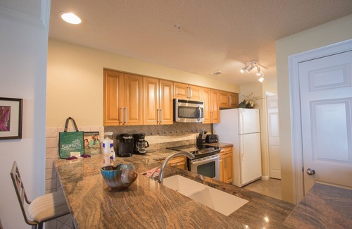 Navarre Beach Condo | Direct Beachfront Luxury - The Very Best - Owned since 1999