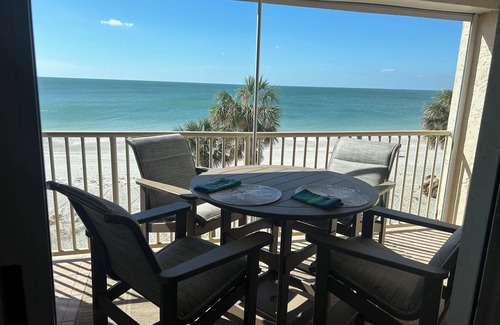 Whitney Beach Condo | DIRECT Gulf Front view from the 4th floor condo at Tiffany Plaza