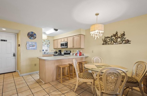 Orange Beach Condo | DIRECT GULF FRONT UNIT, CHARMING FIRST FLOOR LOCATION, TONS OF FAMILY AMENITIES,