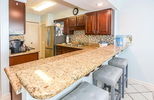 Gulf Shores Condo | Direct Gulf front View two bedroom, two bath totally refurbished in Dec ‘23.