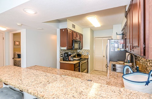 Gulf Shores Condo | Direct Gulf front View two bedroom, two bath totally refurbished in Dec ‘23.