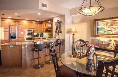 Daytona Beach Shores Condo | Direct Oceanfront - Heated Pool & Hot Tub