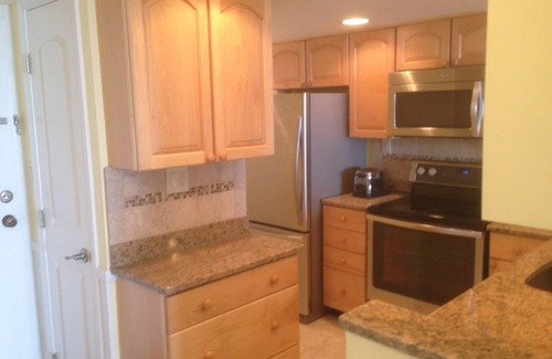 Bethany Beach Condo | Direct Ocean Front Sea Colony East - 2 Bedroom, steps to beach