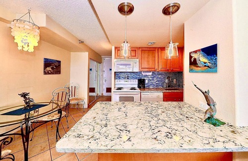 Honokowai Condo | Direct Ocean Front~Kaanapali Beach~West Maui Paradise Welcomes You!