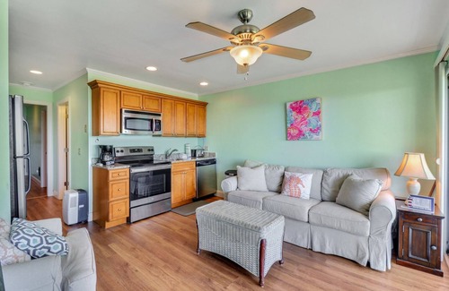 Hilton Head Island Condo | Direct Ocean Front First Floor 1BR/1Bath Condo