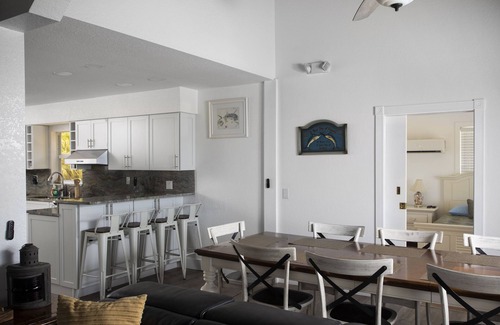 Cudjoe Key House | Direct Ocean View! 5 Bed/3 Bath with room for everyone. Large pool and Dock!