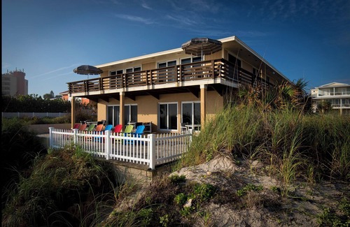New Smyrna Beach Apartment | Direct Oceanfront, Upstairs South & NO PET FEE. The Crab Unit!