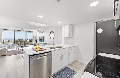 Port Canaveral Condo | Direct Oceanfront Newly Renovated Condo w/Private Balcony