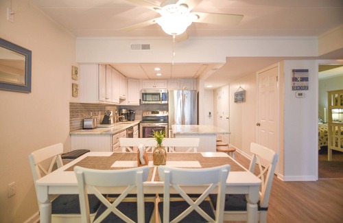Midtown Ocean City Condo | Direct Oceanfront, Mid-Town, Updated & Spacious 1st Floor - Walk off to Beach