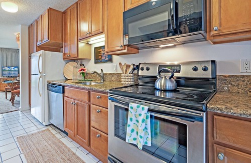 Kahana Apartment | Direct Oceanfront Studio - Affordable -Noelani 119-Turtle Viewing Beach