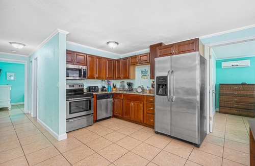 Ocean View Halifax Estates House | Direct Oceanfront Home - North Villa - 4BR/2BA