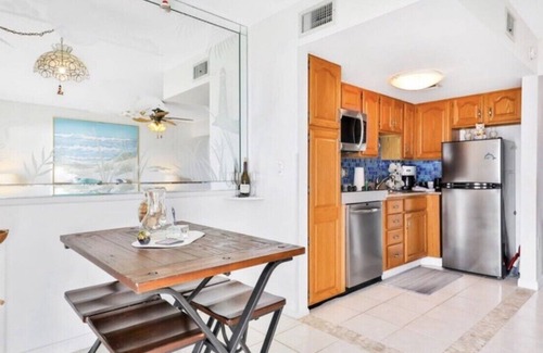 Ormond Beach Condo | Direct Oceanfront 1/1 king first floor, oceanfront Patio, pool beach steps away.