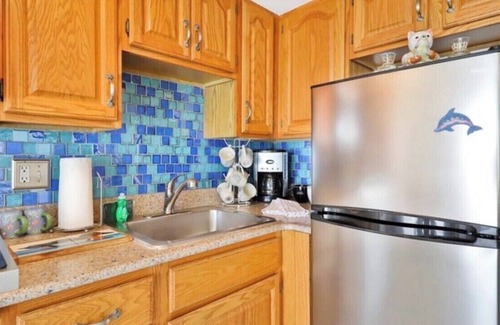 Ormond Beach Condo | Direct Oceanfront 1/1 king first floor, oceanfront Patio, pool beach steps away.