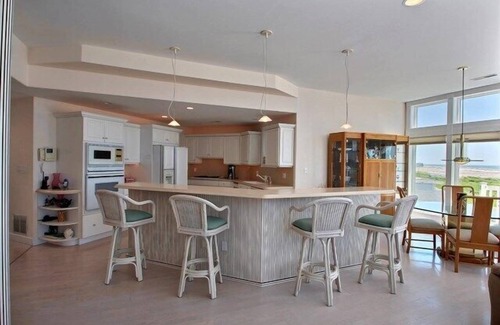 Wildwood Crest Condo | DIRECT Oceanfront Penthouse Reduced Rates Available