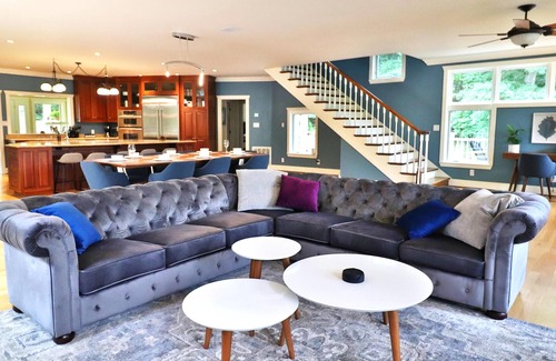 Reed Creek House | Direct on Hartwell, Private Boat Dock, Near Boat Launch