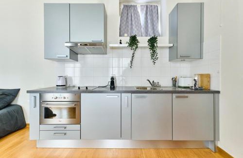 Parc-de-Montsouris Apartment | Direct to Arc de Triomphe