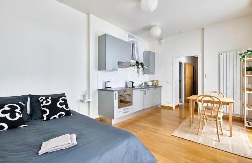 Parc-de-Montsouris Apartment | Direct to Arc de Triomphe