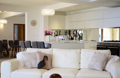 Cove Basina (Jelsa) Villa | DIRECT TO THE OWNER Exclusive Luxury Stone Villa On The Sea