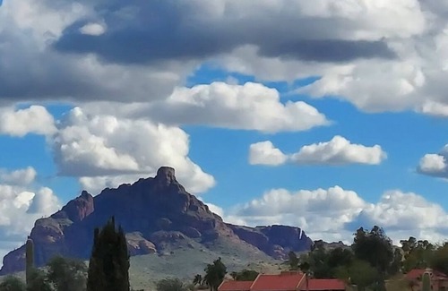 Fountain Hills House | DIRECT VIEW OF RED MOUNTAIN. ONE BLOCK TOn DESERT CANYON GOLF COURSE